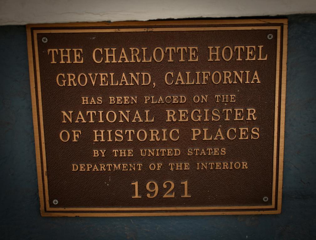 Hotel Charlotte Гровленд Екстер'єр фото